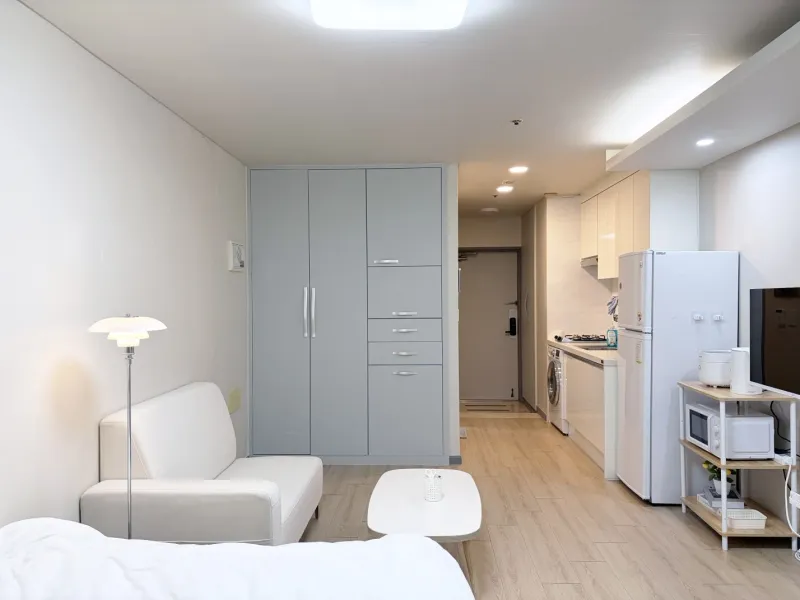 [Anyang] Newly Opened, 3-minute walk from Indeokwon Station 6