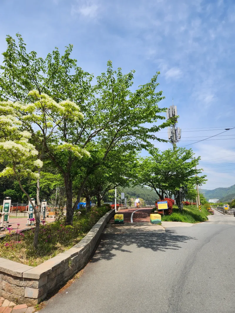 [Geoje] Gohyeon Junggok / Best studio apartment in the living area, waterfront park walking path 24