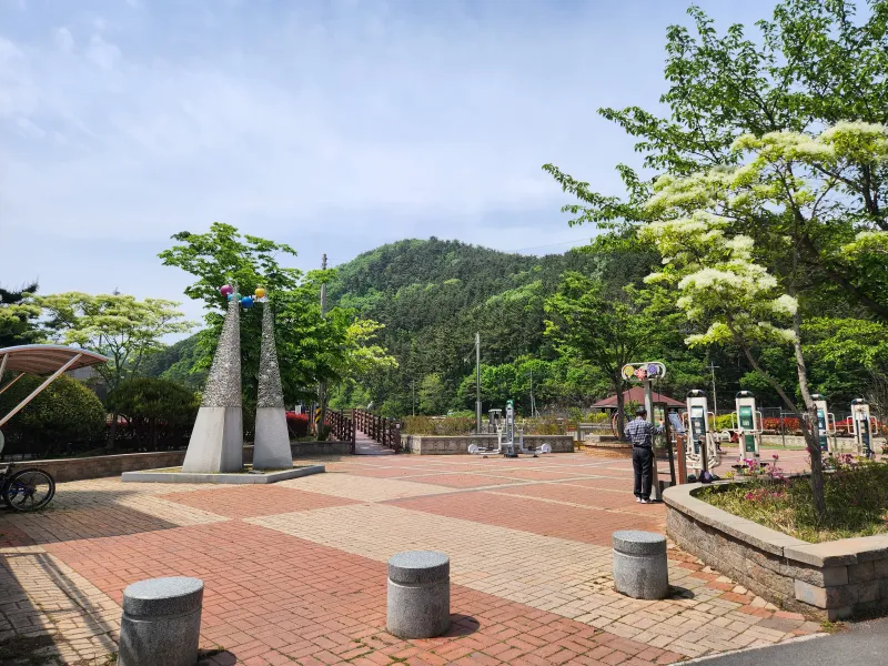 [Geoje] Gohyeon Junggok / Best studio apartment in the living area, waterfront park walking path 26