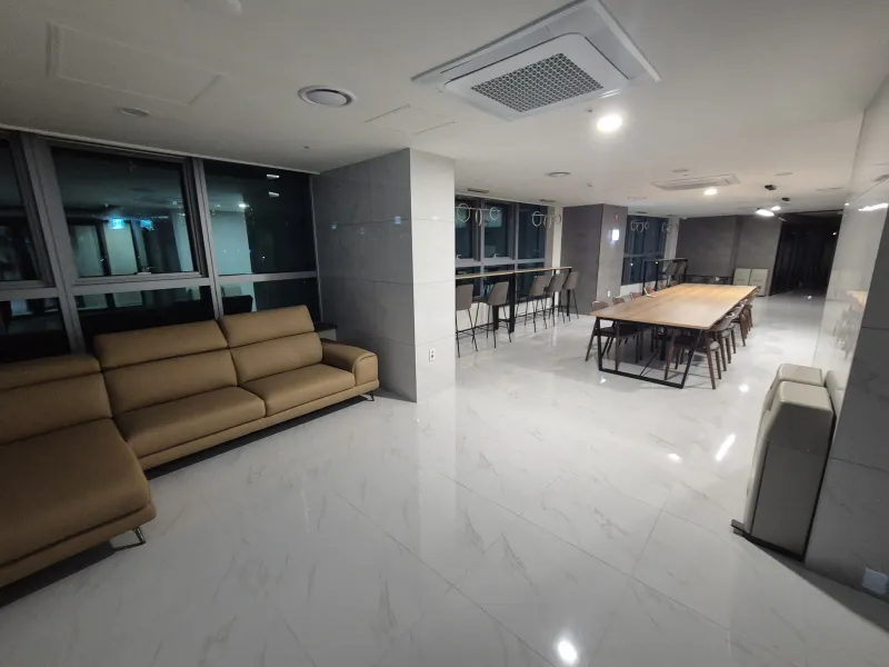 [Yeonsu, Incheon] Songdo Arc Bay Apartel 31