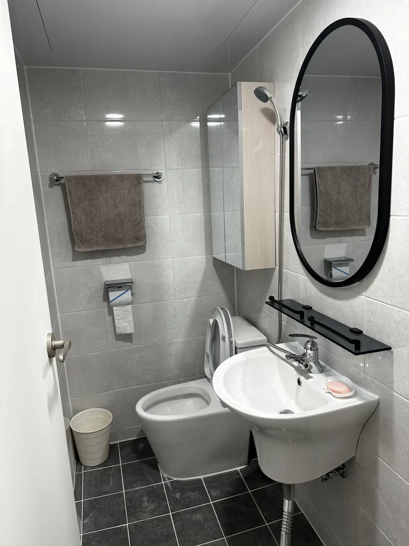 [Cheonan] 10-second walk from Bongmyeong Station, 2-minute walk from Soonchunhyang Hospital. A cozy and pretty room 7