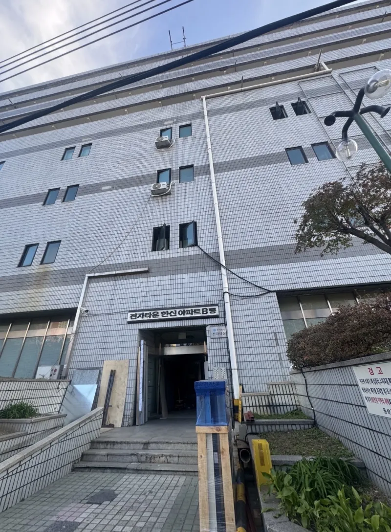 [서울 용산] 용산역 도보 10분거리 역세권 풀옵션 쓰리룸 25