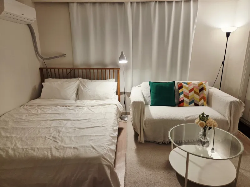 [Jongno, Seoul] 9 PM to Seoul National University Hospital / 3 minutes from Hyehwa Station / 70,000 KRW discount for move-in within 2 days / 50,000 KRW discount for move-in within 7 days / Large 7