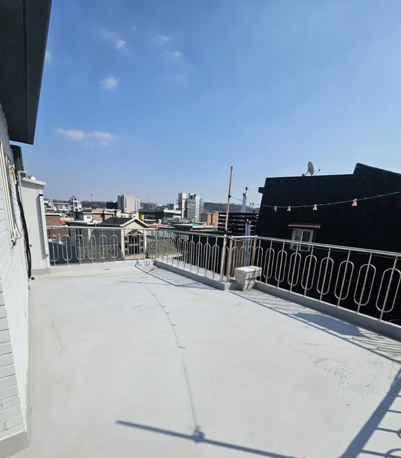 [Jongno, Seoul] 3 minutes from Hyehwa Station and Sungkyunkwan University, Seoul National University Hospital rooftop, best natural light, quiet and clean house 16