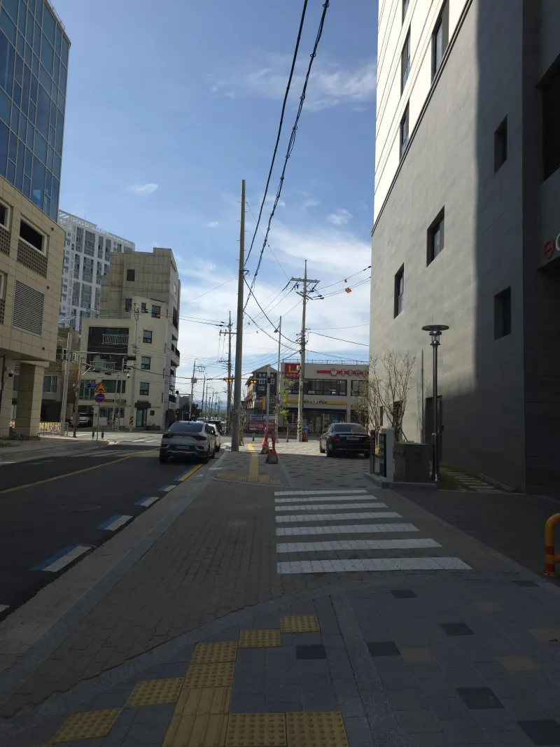 [Goseong][Goseong-gun, Gangwon-do] Workcation & Month-long Stay / 12th-floor Ocean View Stylish Accommodation 36