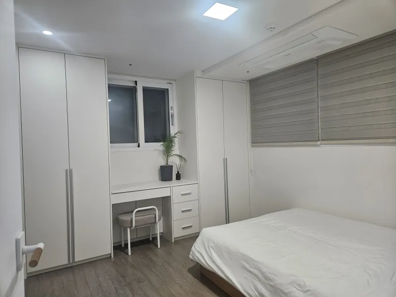 [Dongjak, Seoul] 10 minutes from Sindaebang Samgeori Station 2