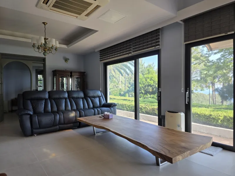 [Hogeun-dong, Seogwipo] A luxury villa with Jeju's best ocean view and a spacious lawn garden 7