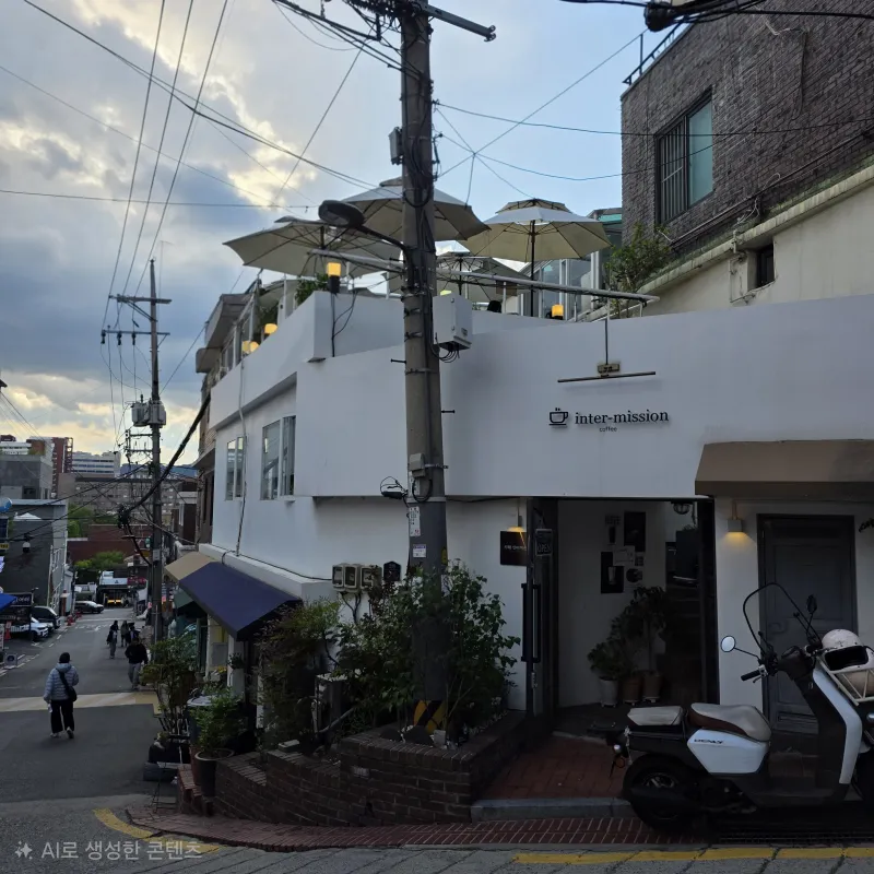[Jongno, Seoul] 5 minutes from Hyehwa Station, 8 minutes from Seoul National University Hospital / Fully remodeled, best natural light, amazing view 16