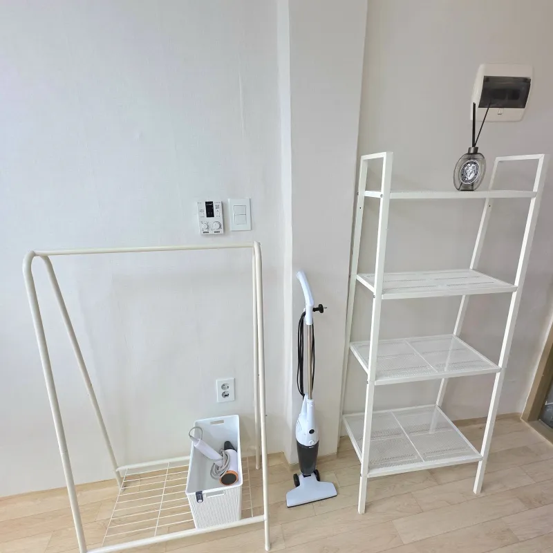 [Jongno, Seoul] 5 minutes from Hyehwa Station, 8 minutes from Seoul National University Hospital / Fully remodeled, best natural light, amazing view 5