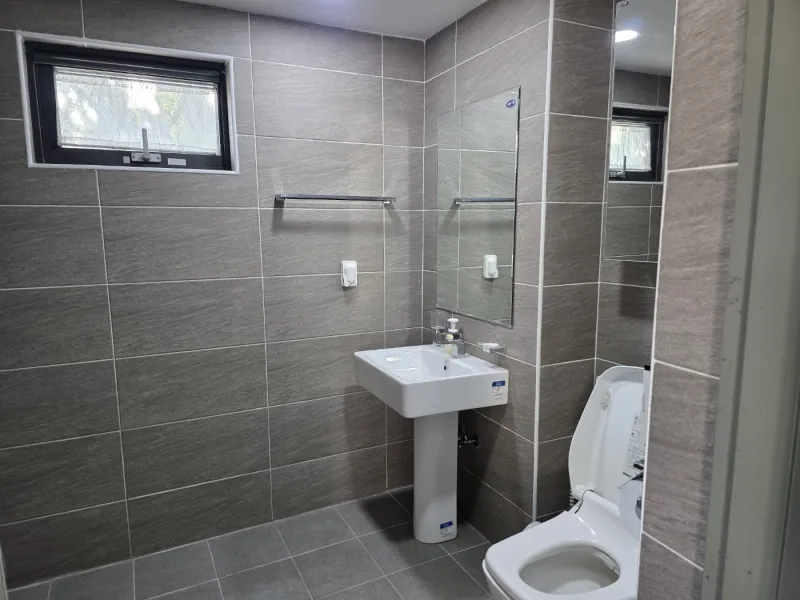 [Hogeun-dong, Seogwipo] A luxury villa with Jeju's best ocean view and a spacious lawn garden 4
