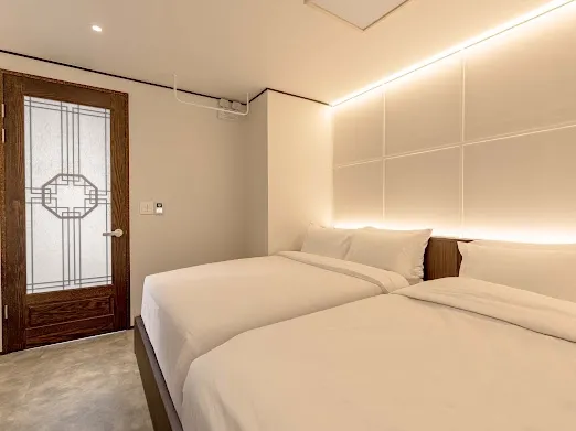 [Jongno, Seoul] A house near Daehak-ro, Seoul National University Hospital, and Dongdaemun 7