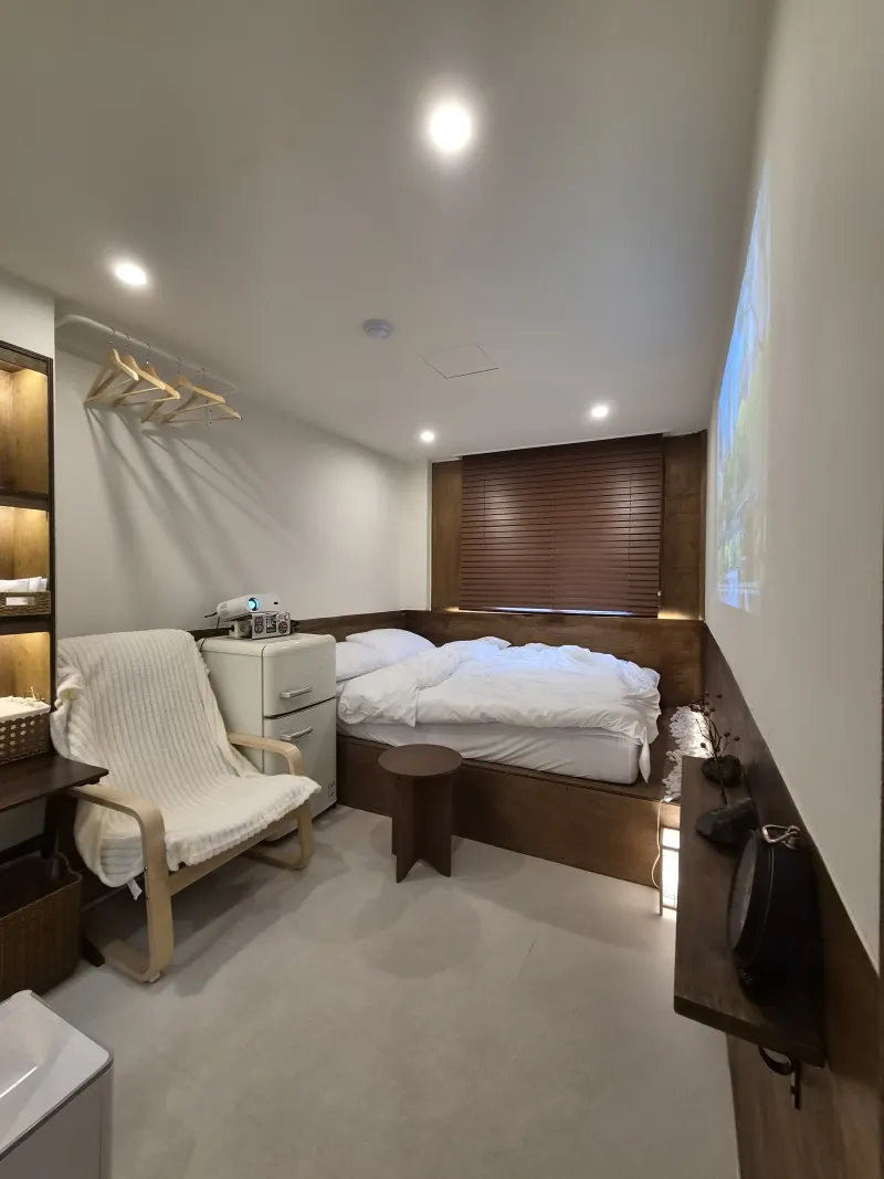 [Bupyeong, Incheon] 1 minute from Bupyeong Station, fully remodeled, exclusive use of the 1st floor 3