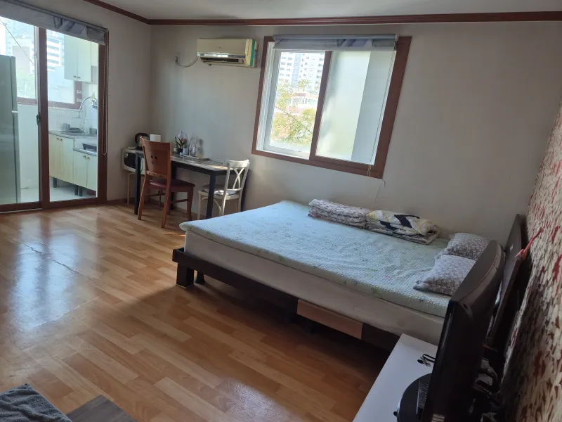 [Suyeong, Busan] Ace 3rd floor, 3rd unit, one-room apartment, 4 minutes from Baesan Station 3