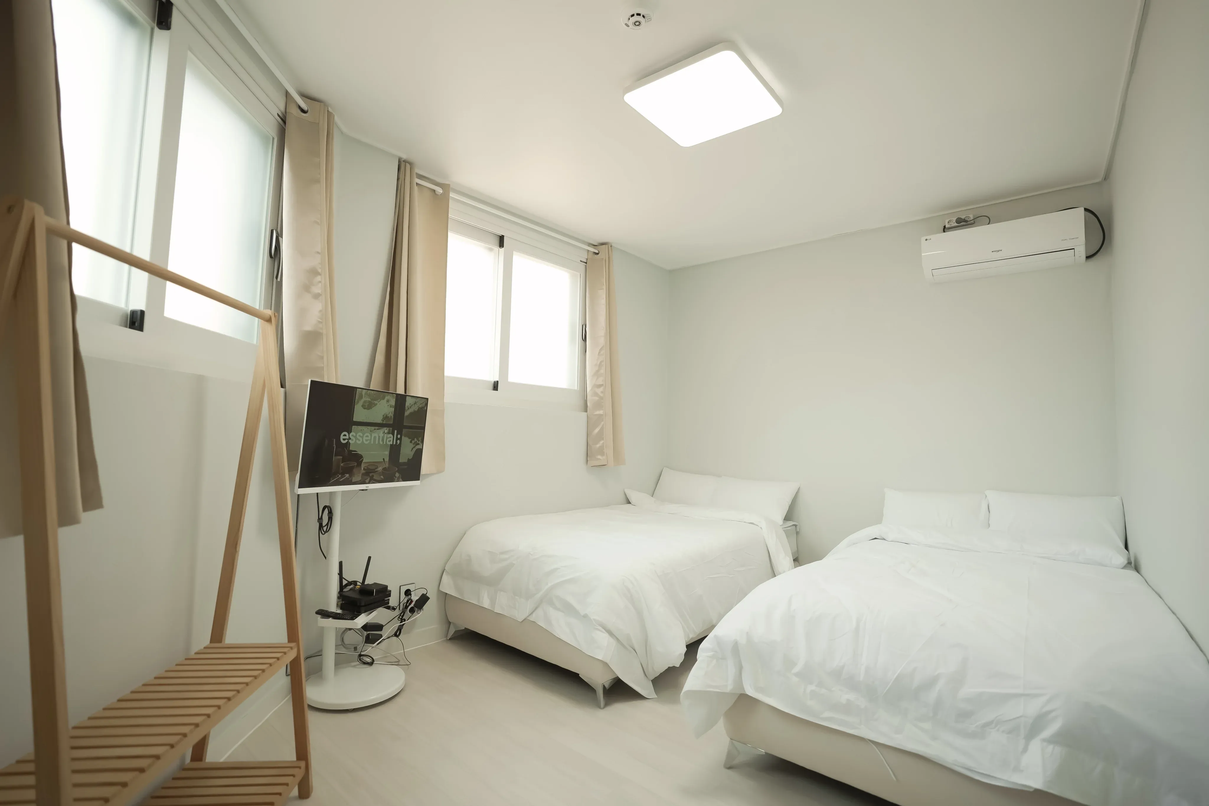 One-Bedroom in Seo-gu, Busan — 66m², sleeps 6, 1 bath