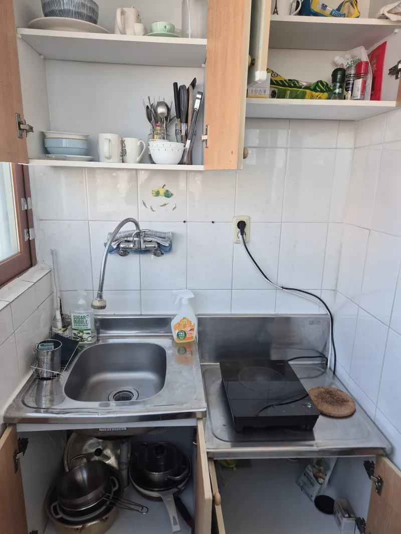 [Suyeong, Busan] Ace 3rd floor, 3rd unit, one-room apartment, 4 minutes from Baesan Station 15