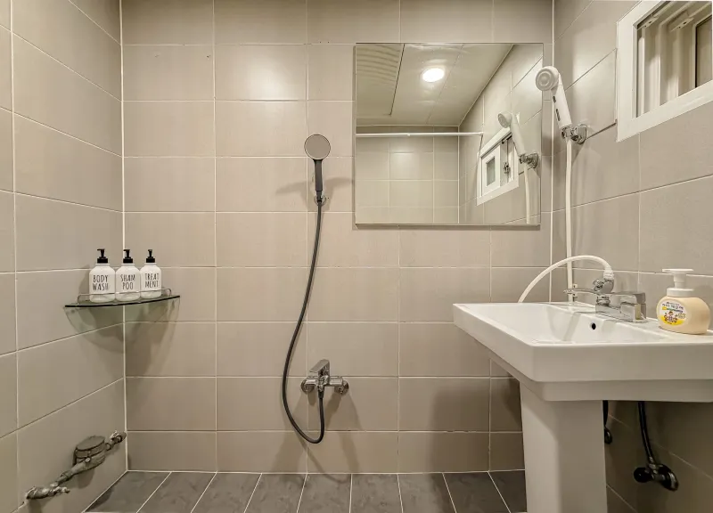 [Mapo, Seoul] 1-minute walk from Gwangheungchang Station, 10 minutes to Hongdae, Hapjeong, and Mangwon, 3 minutes to Itaewon and Yeouido 27