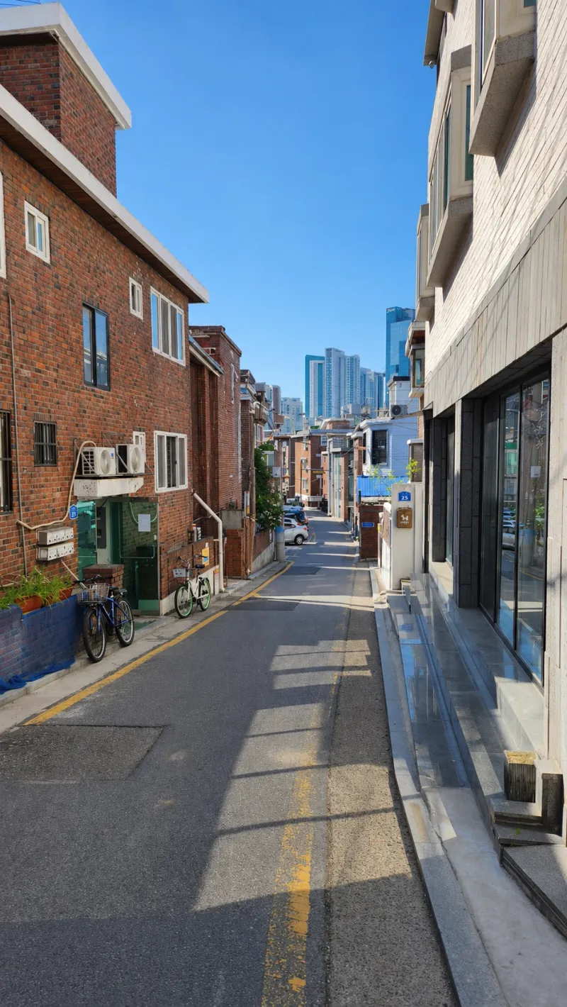 [서울 마포] 햇살가득 나무뷰 홍대근처 2층 빌라 11