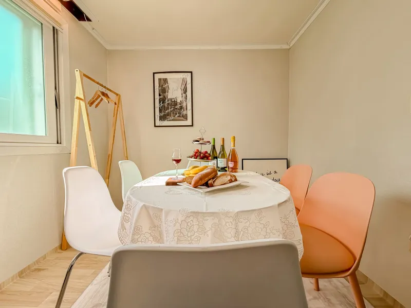 [Mapo, Seoul] 1-minute walk from Gwangheungchang Station, 10 minutes to Hongdae, Hapjeong, and Mangwon, 3 minutes to Itaewon and Yeouido 19