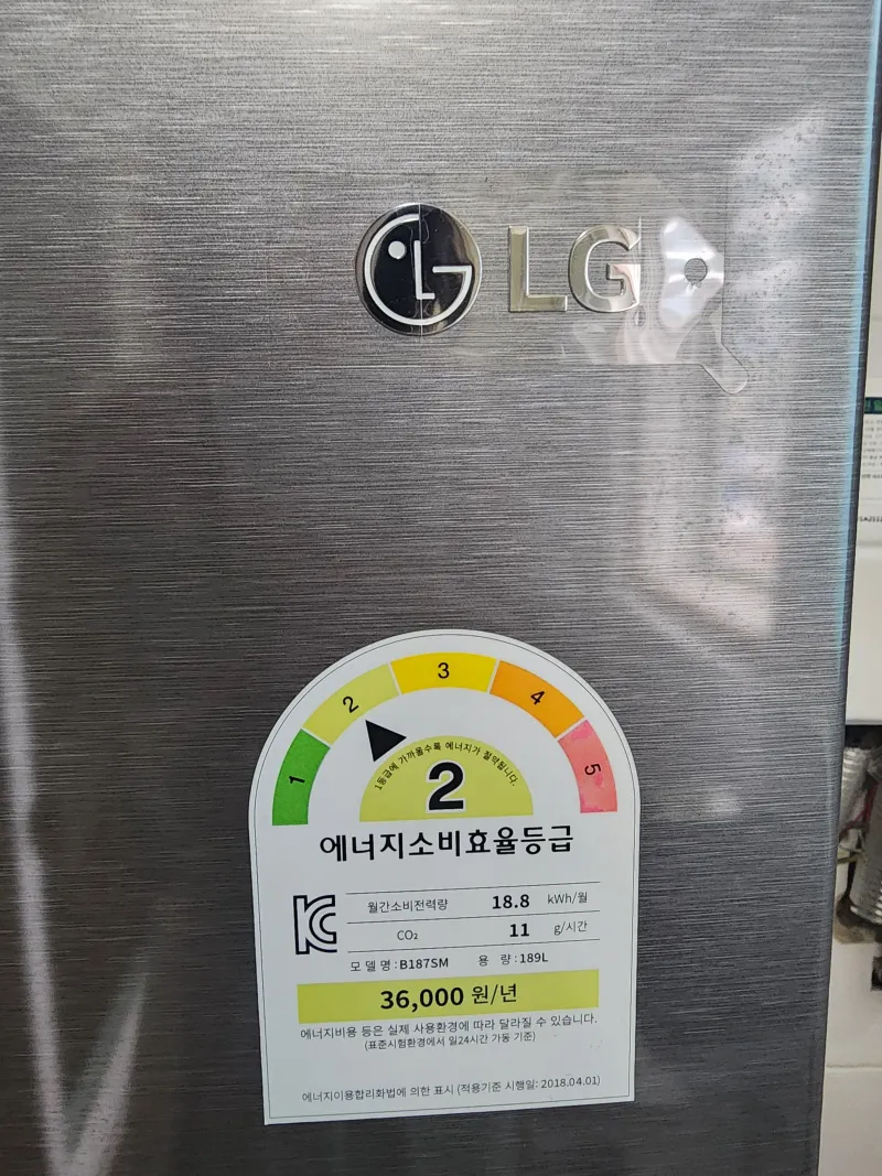 [Suyeong, Busan] 9 pyeong | No cleaning fee | 3 minutes to the sea | In front of the seafood center | 302 11