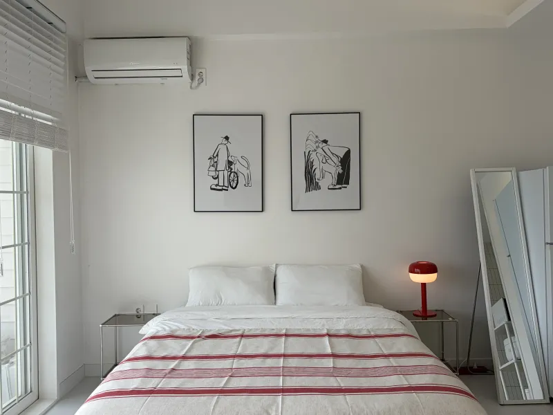 [Saekdal-dong, Seogwipo] South-facing floor-to-ceiling windows with ocean view, convenient location for travel, Building A, 3rd floor studio 5