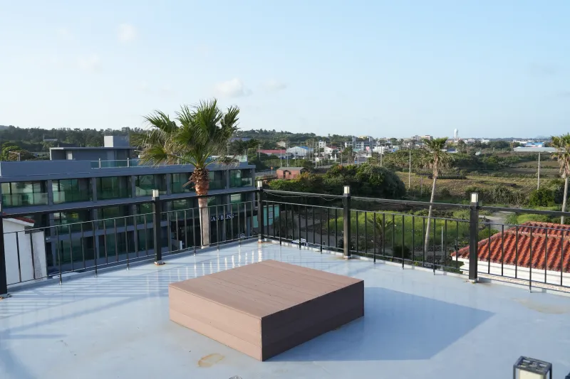 [Seongsan, Seogwipo][East Jeju] Penthouse Vibes / Private Ocean View / Elevator Available / Exclusive 3rd Floor 41