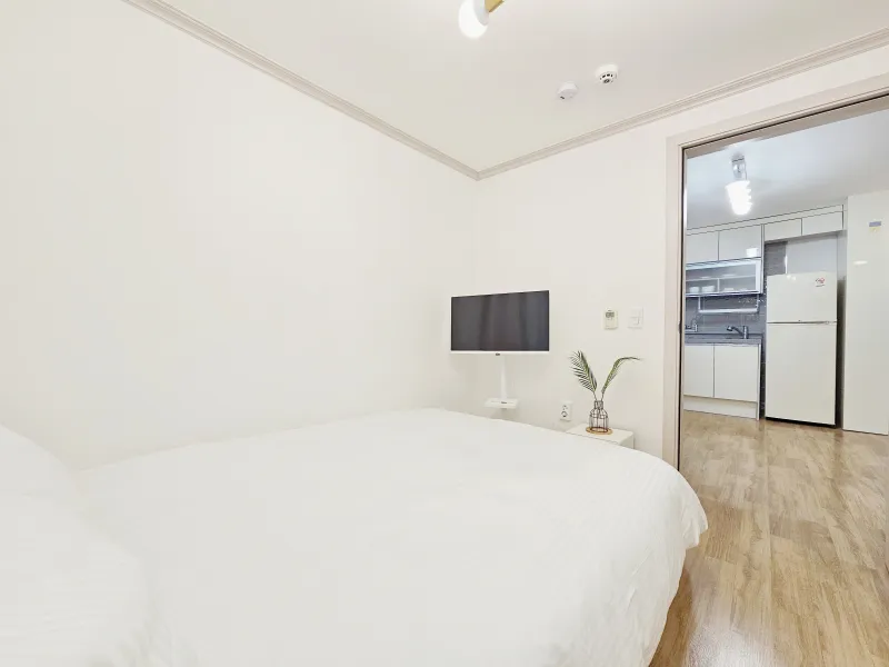 [서울 마포] 홍익대학교5분,주방 분리,깔끔한 원룸 5