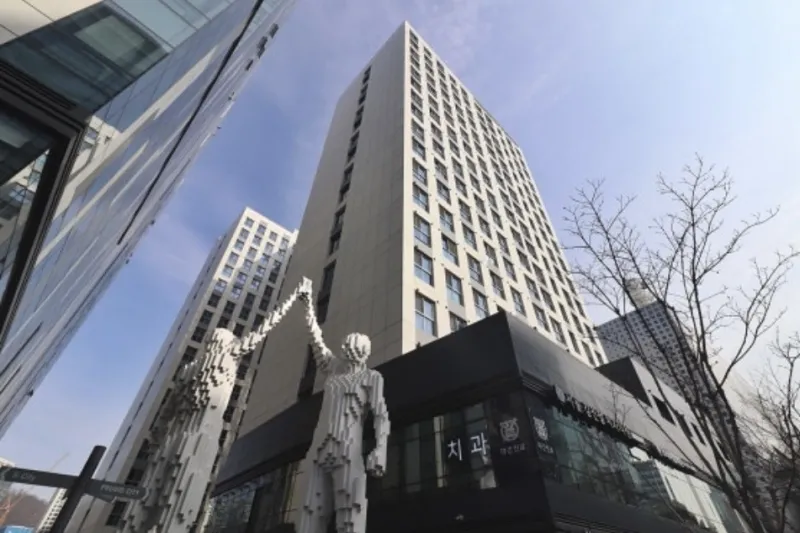 [Mapo, Seoul] Hongik University Commute Area / On-site Security / Max 5 People / Long-term Stays Welcome / Fully Furnished 18