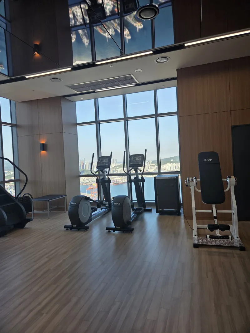 [Dong-gu, Busan] 53rd Floor City View, 10 Minutes from Busan Station, 3 Minutes from Busan Port 15