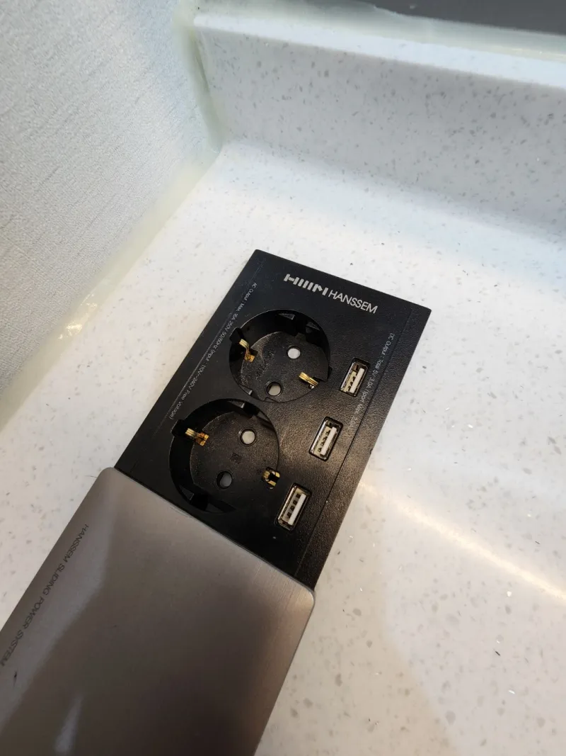 [부산 해운대] 마린시티 윤슬 바다뷰, 65"TV, 커피캡슐, 근거리비치 20