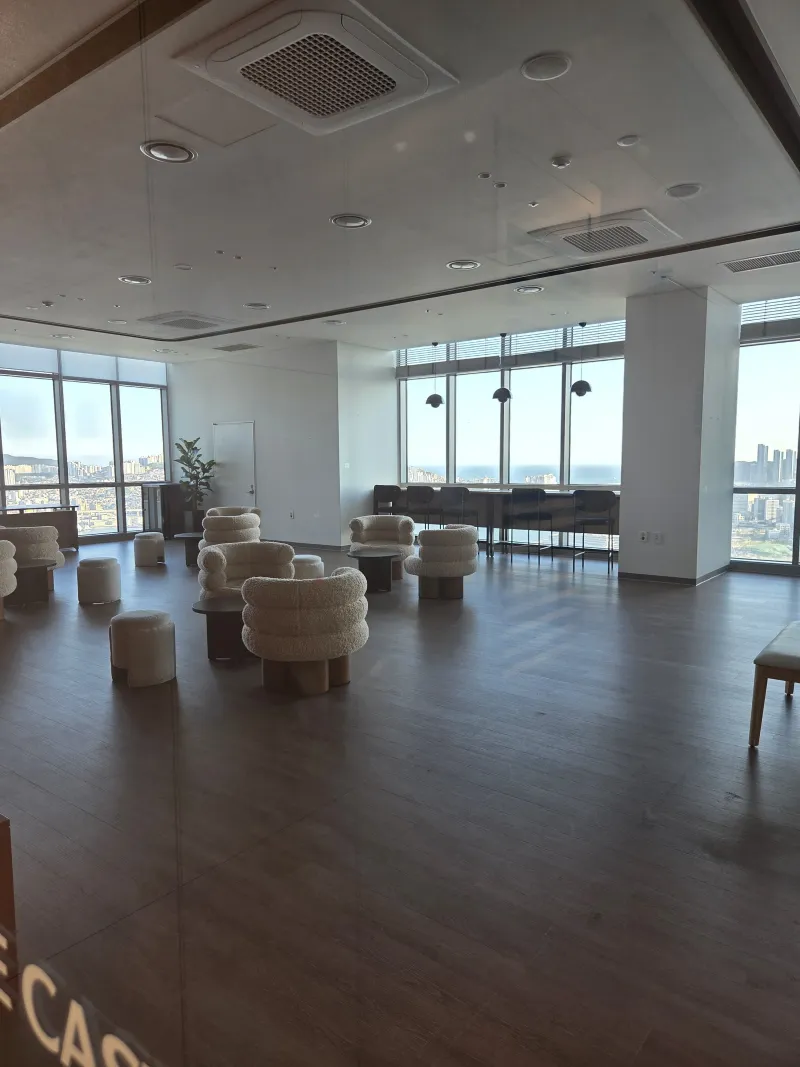 [Dong-gu, Busan] 53rd Floor City View, 10 Minutes from Busan Station, 3 Minutes from Busan Port 14