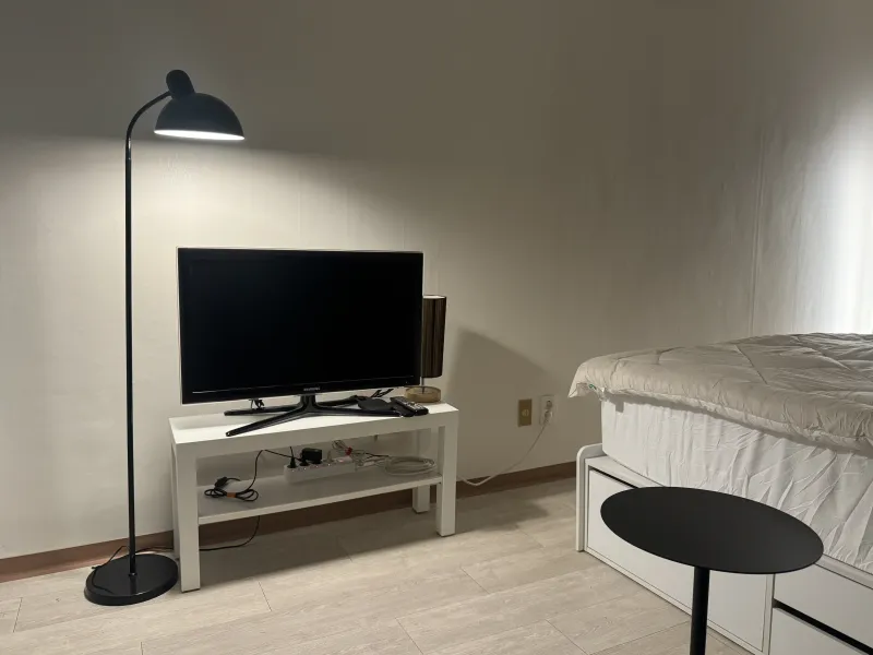 [Mapo, Seoul] Cozy Room at Mapo Station 2