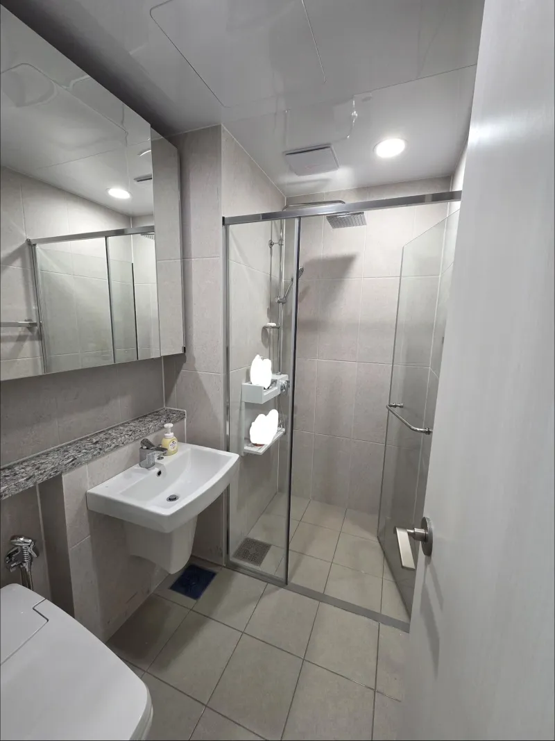 [Dong-gu, Busan] 53rd Floor City View, 10 Minutes from Busan Station, 3 Minutes from Busan Port 4