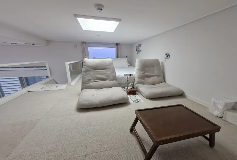 [Yeosu] Gunggungine Ocean View Duplex 11