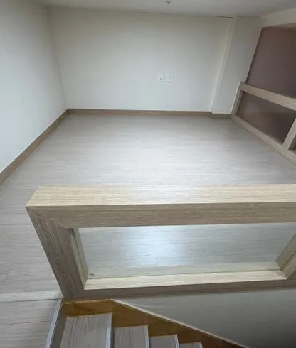 [Dalseo, Daegu] Fully furnished three-room duplex officetel, 1-minute walk from Seongseo Industrial Complex Station 18