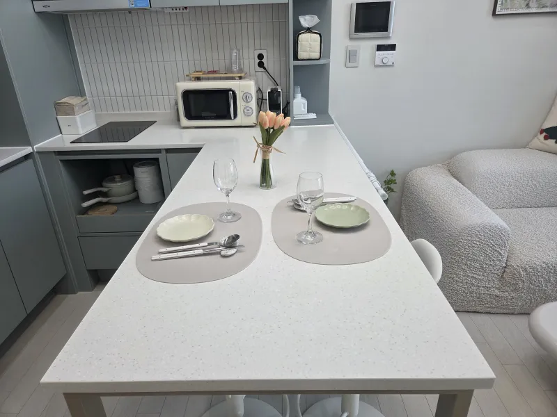 [Yeosu] Gunggungine Ocean View Duplex 16