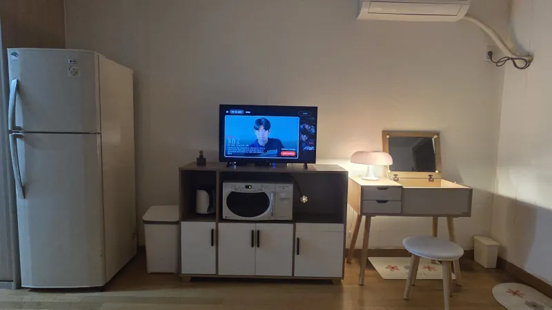 [Seodaemun, Seoul] The Sinchon House near Sinchon Station 6