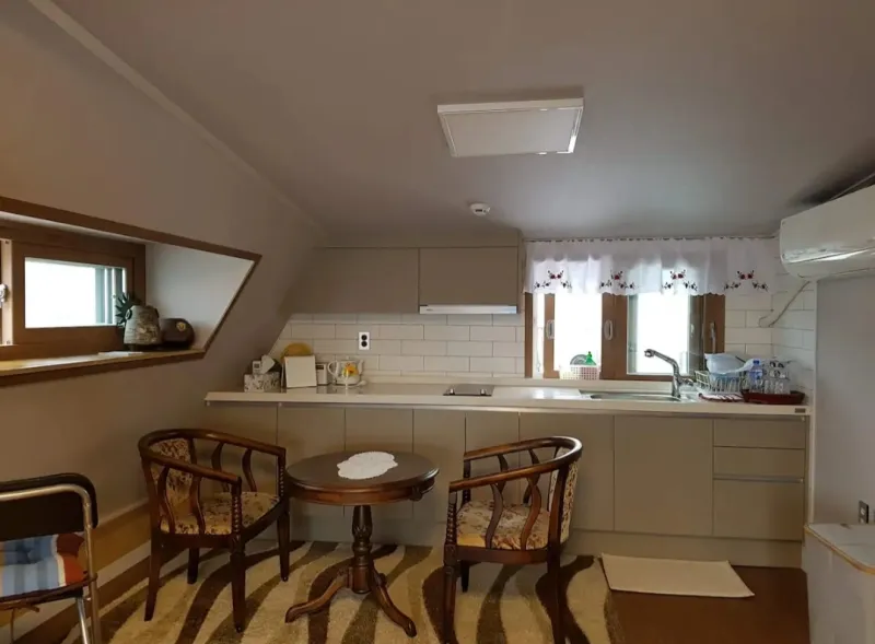 [Seongbuk, Seoul] A rooftop studio in Seongbuk-dong with beautiful daily night views 5