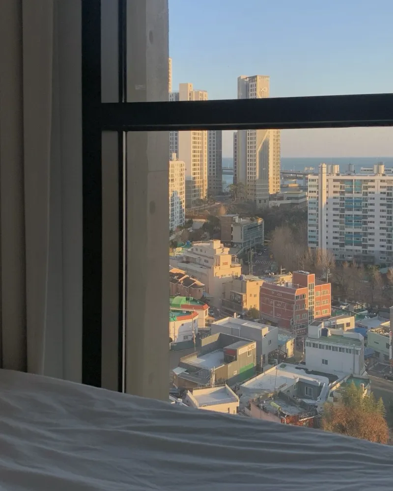 [Suyeong, Busan] Prime Location / Walking Distance to Gwangalli Beach / Free Parking / Newly Built Building / Stunning View / Atmospheric Accommodation 8