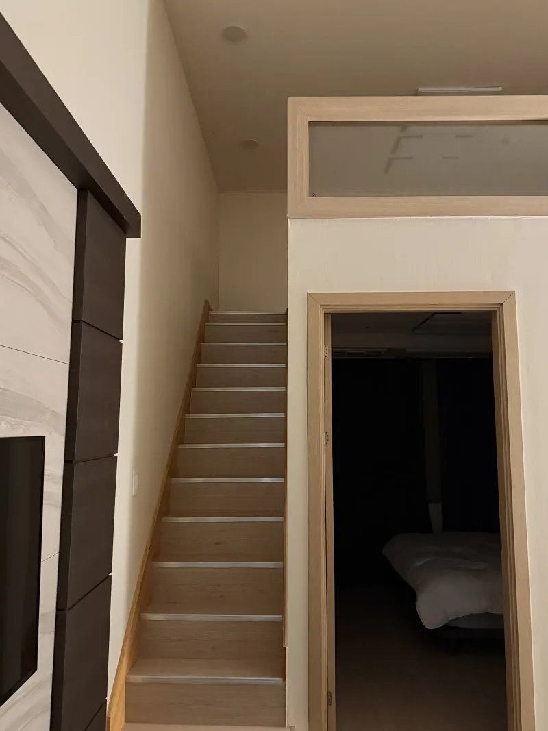 [Dalseo, Daegu] Fully furnished three-room duplex officetel, 1-minute walk from Seongseo Industrial Complex Station 21