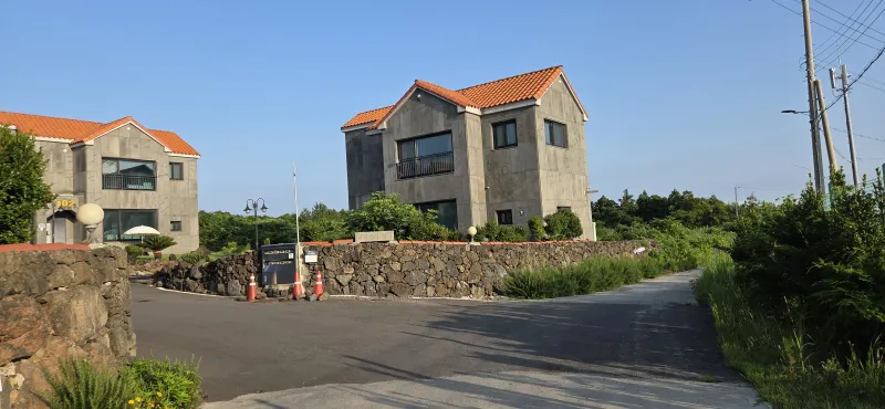 [제주 구좌] 단독주택 1/2층전체 게스트만사용 100