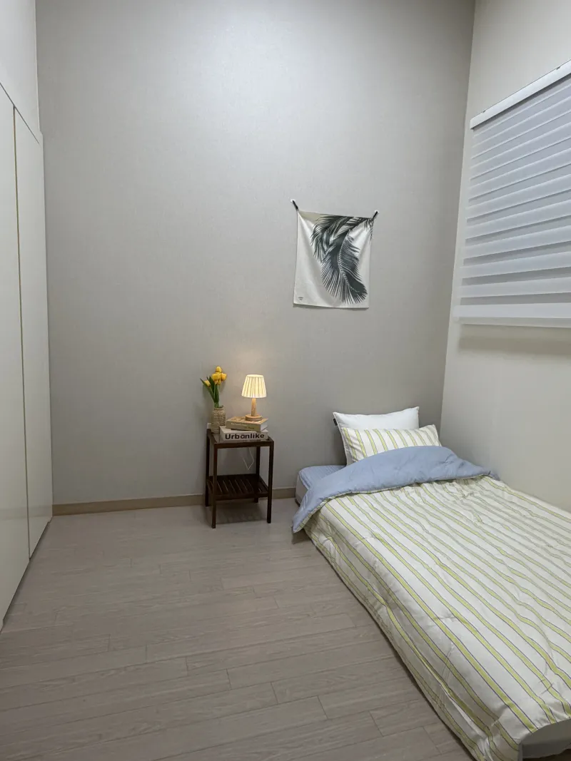 [Dalseo, Daegu] Fully furnished three-room duplex officetel, 1-minute walk from Seongseo Industrial Complex Station 9