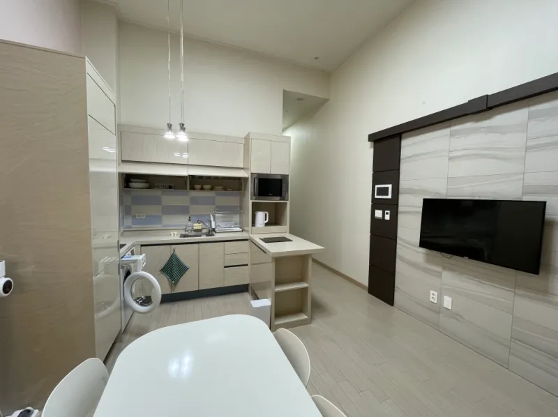 [Dalseo, Daegu] Fully furnished three-room duplex officetel, 1-minute walk from Seongseo Industrial Complex Station 33