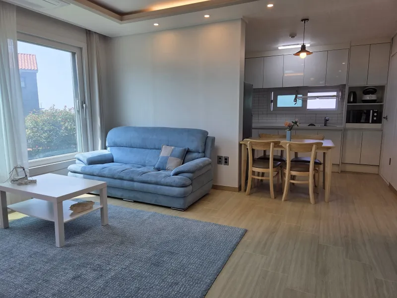 [제주 구좌] 단독주택 1/2층전체 게스트만사용 105