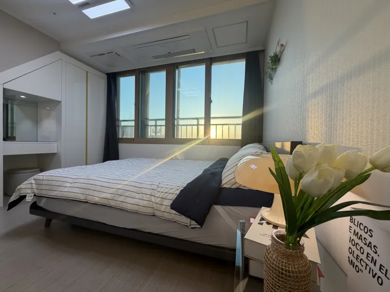 [Dalseo, Daegu] Fully furnished three-room duplex officetel, 1-minute walk from Seongseo Industrial Complex Station 2