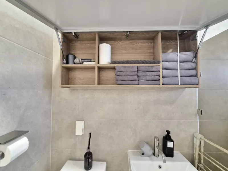 [Daejeong, Seogwipo] Outdoor Jacuzzi / Family Pension / Two-Room / Standard for 4 / Lawn Yard / BBQ Available 13