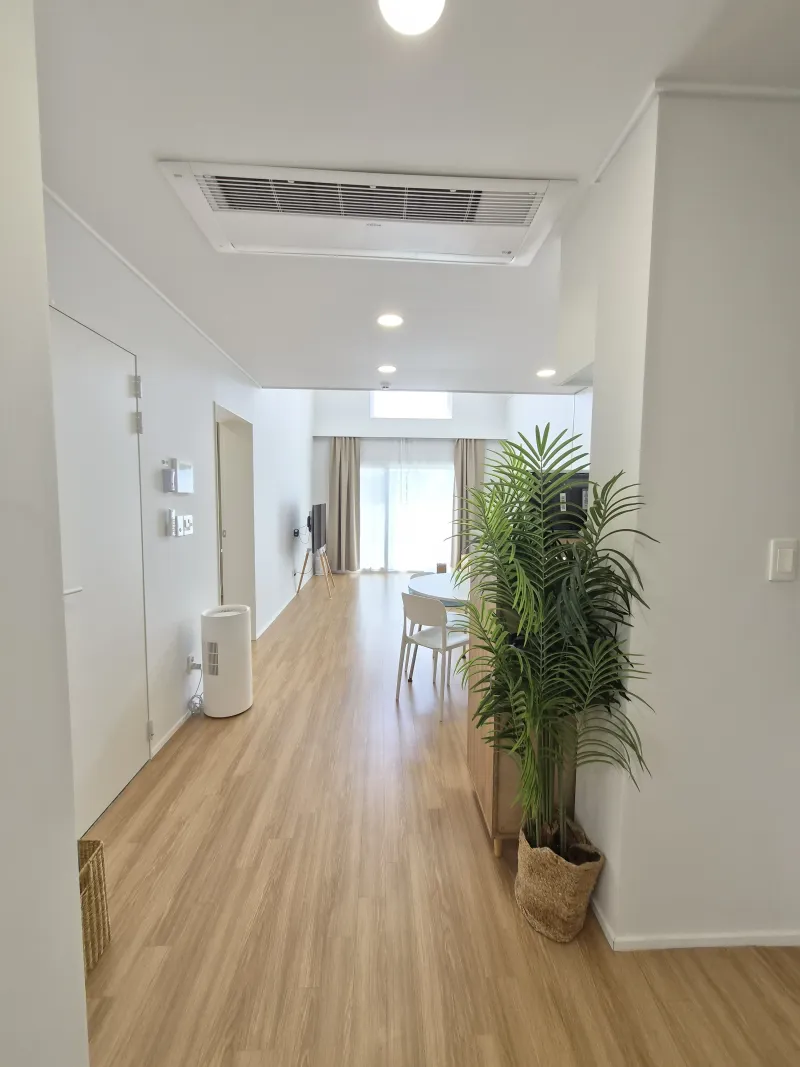 [Daejeong, Seogwipo] Outdoor Jacuzzi / Family Pension / Two-Room / Standard for 4 / Lawn Yard / BBQ Available 14