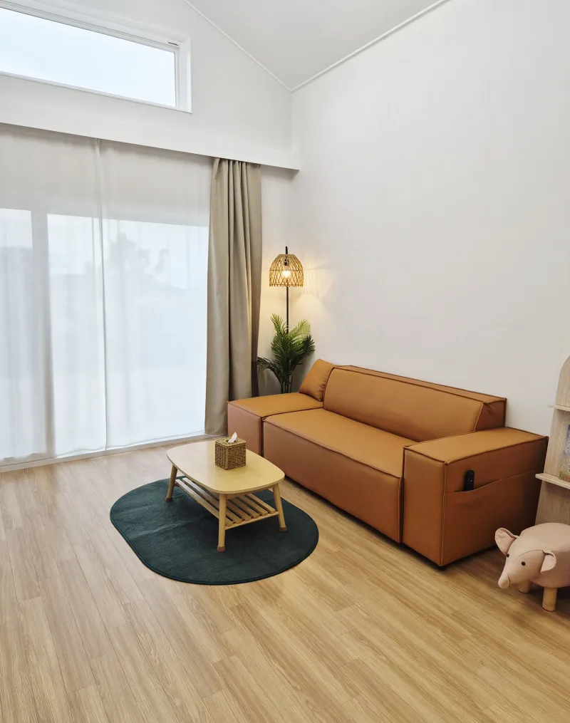 [Daejeong, Seogwipo] Outdoor Jacuzzi / Family Pension / Two-Room / Standard for 4 / Lawn Yard / BBQ Available 20