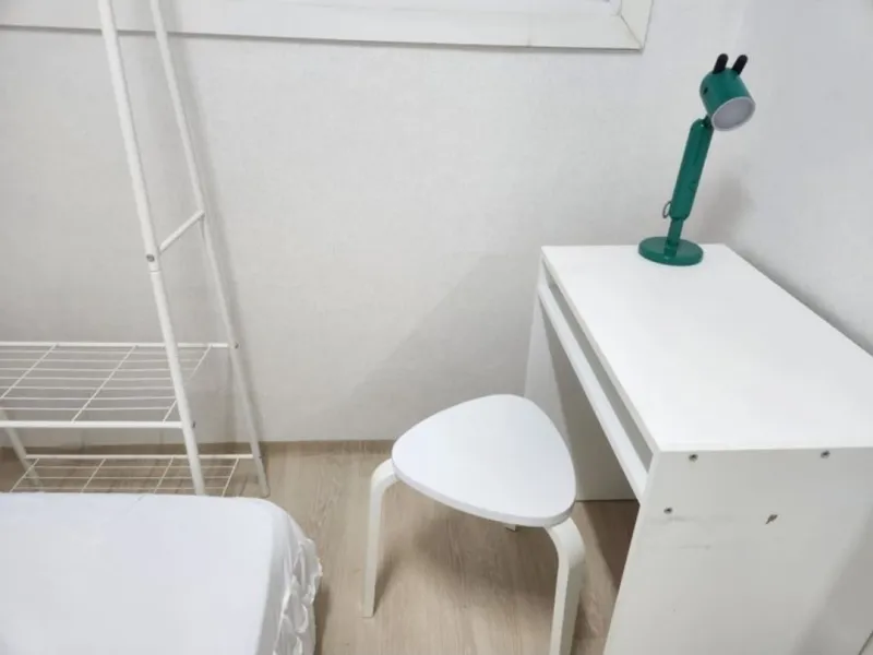 [Bucheon] Two-room apartment near Sinjung-dong Station and Soonchunhyang University, fully renovated including exterior window frames 6