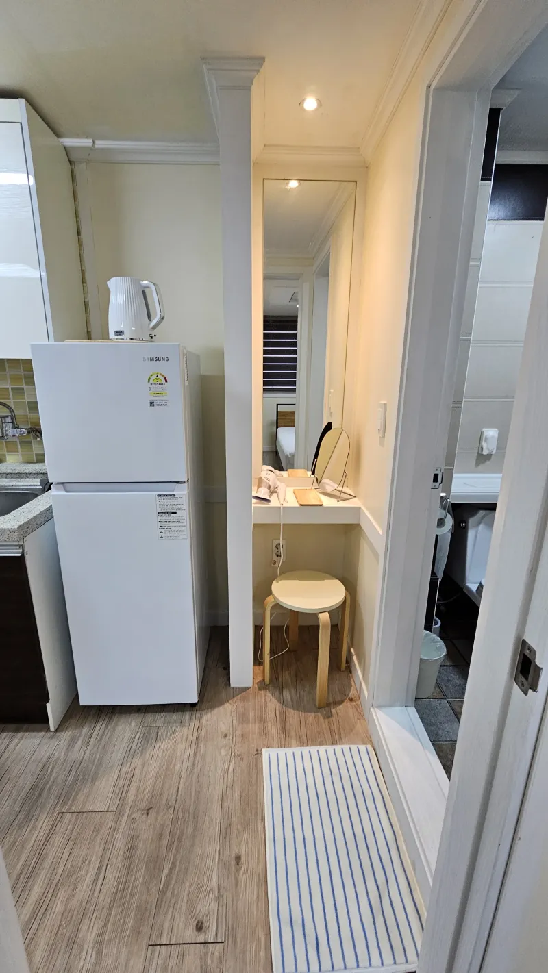 [Gumi] Business trip, moving, free parking, downtown, Cloud Queen Chim 2