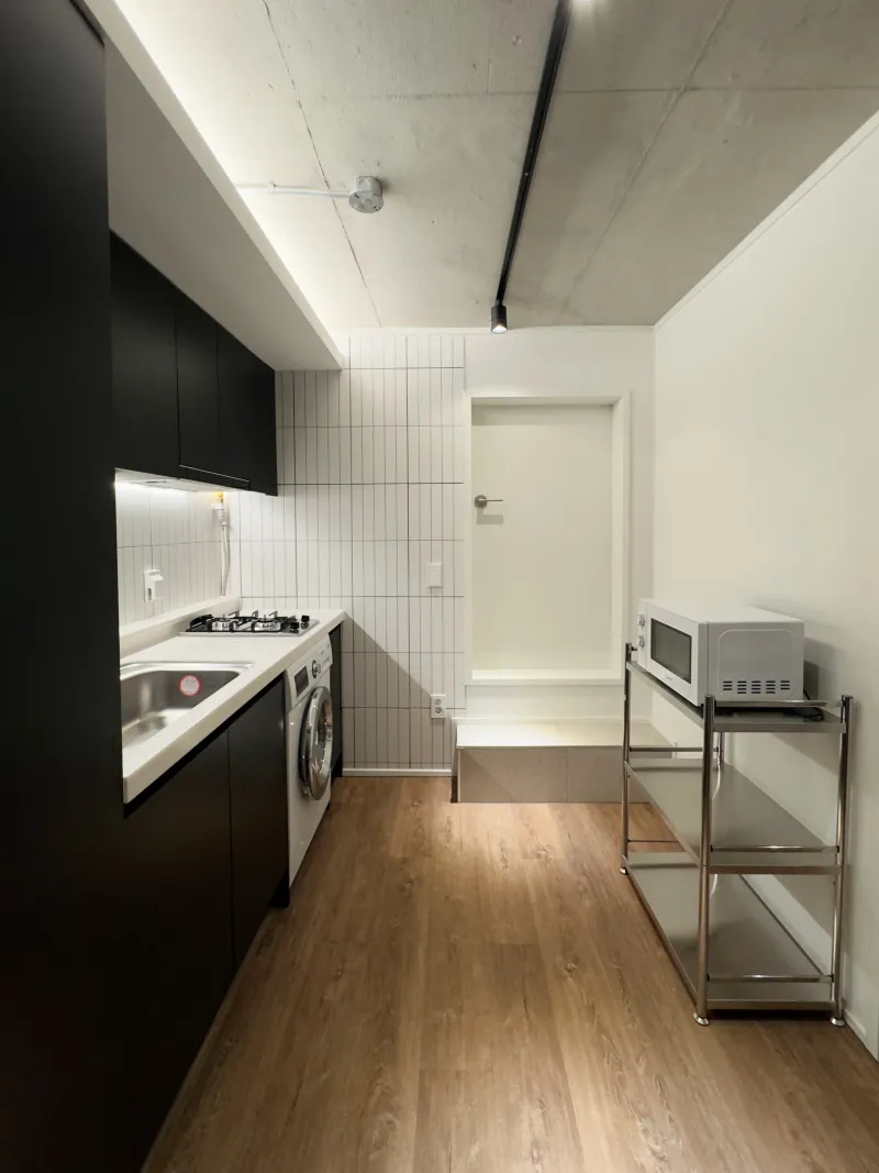 [Gangnam, Seoul] Fully Furnished, Separated, Brand New Studio, 2-Minute Walk from Eonju Station #TripleStationArea 7